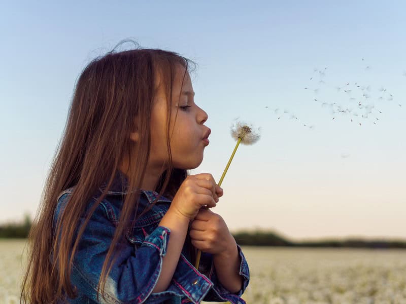Dive into the world of nature with "25 Easy and Fun Spring Nature Activities for Kids". Explore the benefits of outdoor play and watch your child's curiosity and creativity flourish.