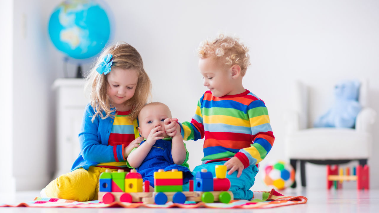 Fine Motor Skills for Each Age - Play. Learn. Thrive.