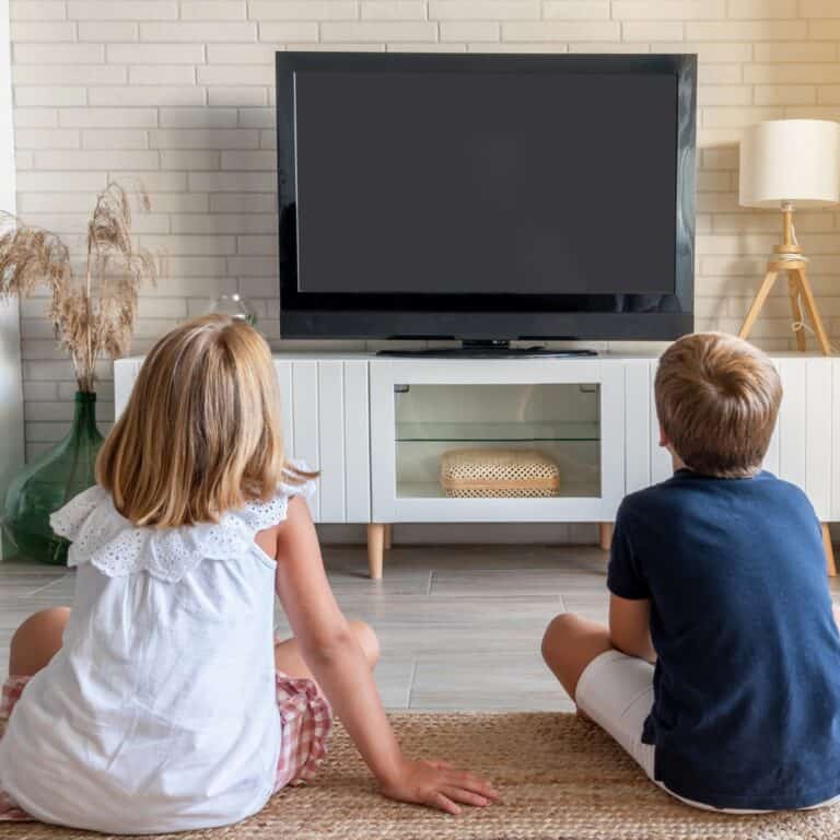 The Best Age-Appropriate TV Shows for 9-12 Year Olds: A Parent’s Guide